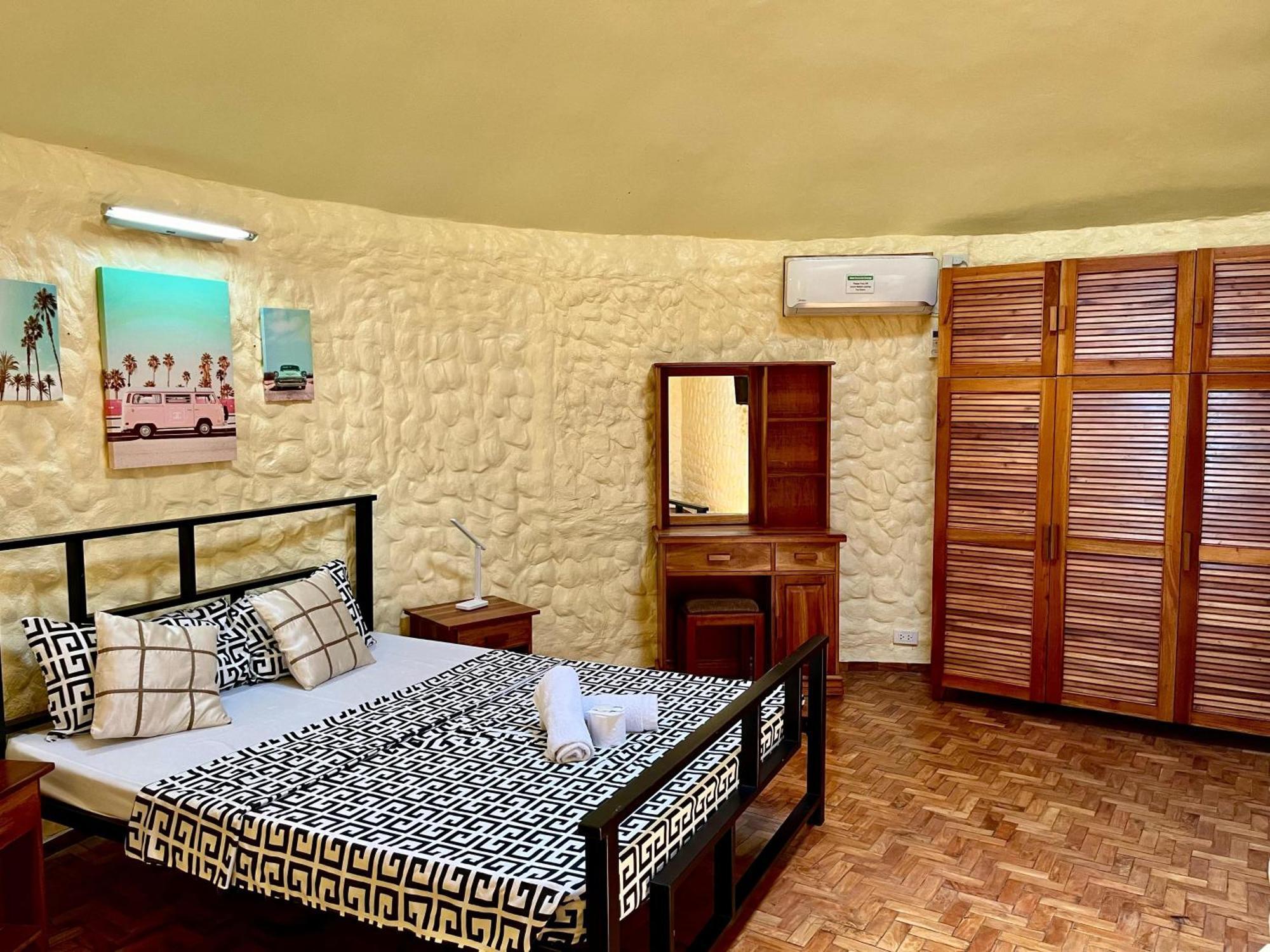 פנגלאו Midnite Inn מראה חיצוני תמונה