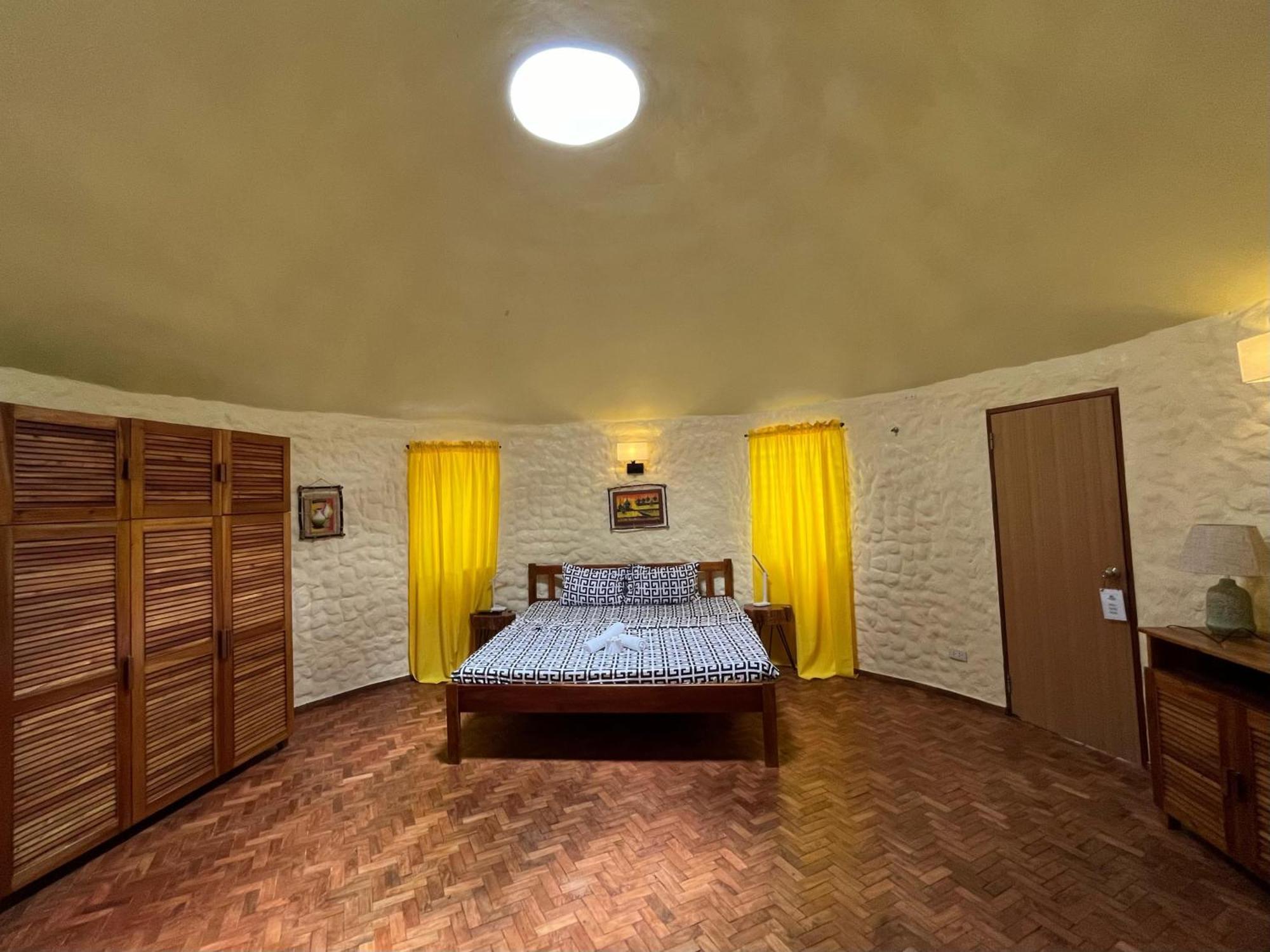 פנגלאו Midnite Inn מראה חיצוני תמונה